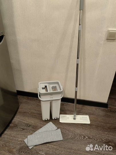 Швабра с ведром и автоматическим отжимом