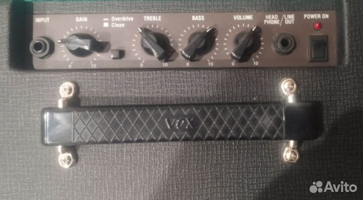 Гитарный комбоусилитель VOX PathFinder 10