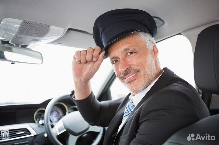 Водитель категории се гараж в Дорохово