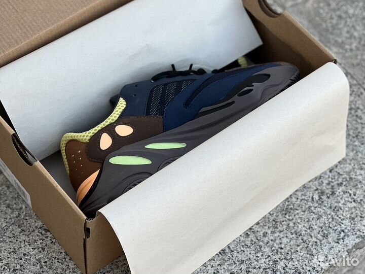 Кроссовки Adidas Yeezy Boost 700 41-45