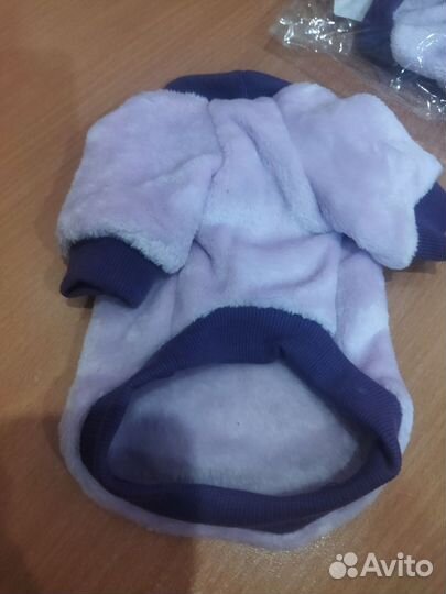 Свитер для маленькой собачки