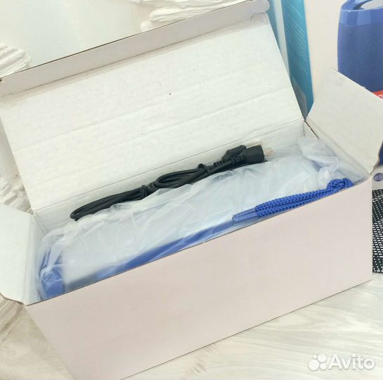 Блютуз колонка