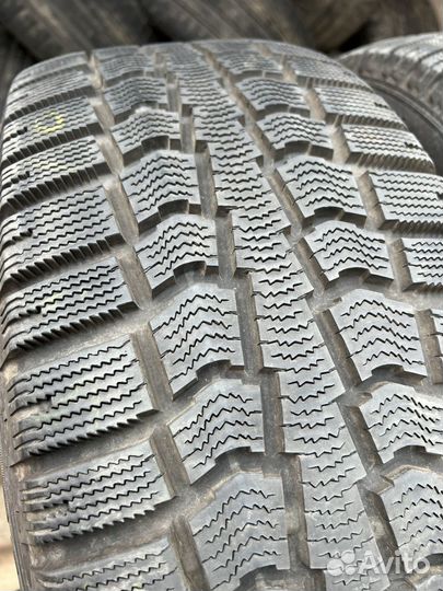 Pirelli Winter Ice Control 225/55 R16