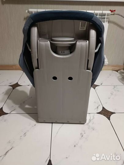 Детское автокресло Chicco 9-18 кг