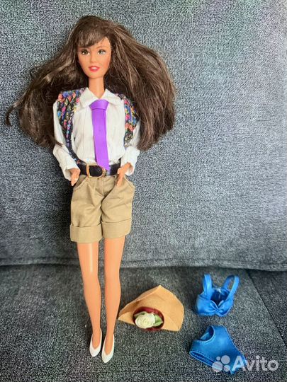 Barbie Beverly Hills 90210. Brenda Walsh