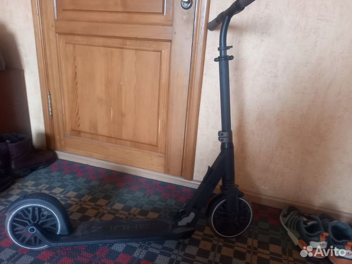 Самокат Шульц, складной 200 PRO