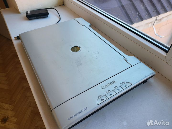 Сканер CanonScan lide 500f