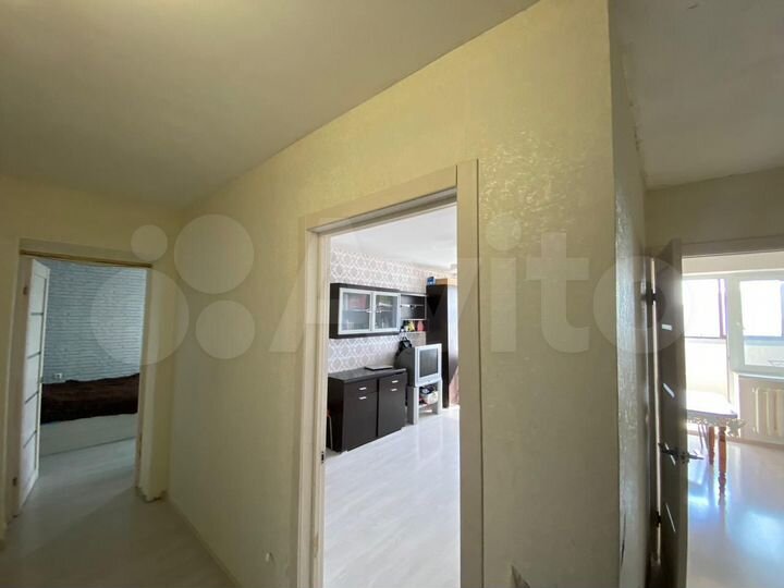 2-к. квартира, 50 м², 6/9 эт.