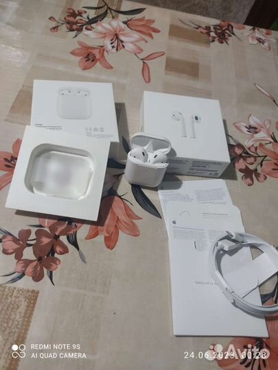 Беспроводные наушники Аирподсы