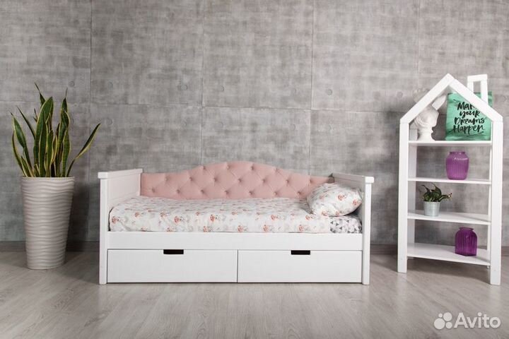 Кровать Мечта Classik с мягкой спинкой с матрасом