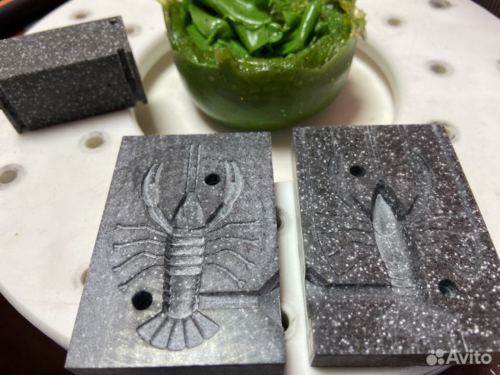 Форма для изготовления приманок из силикона