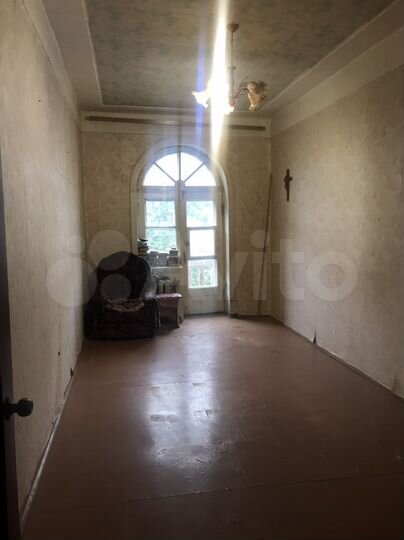 3-к. квартира, 94 м², 2/2 эт.