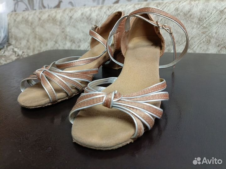 Костюм для танцев