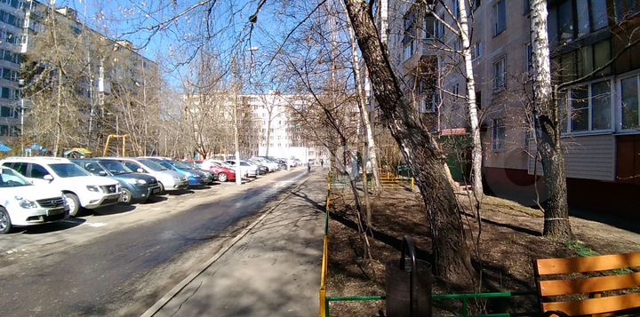 Комната 61,2 м² в 4-к., 8/9 эт.