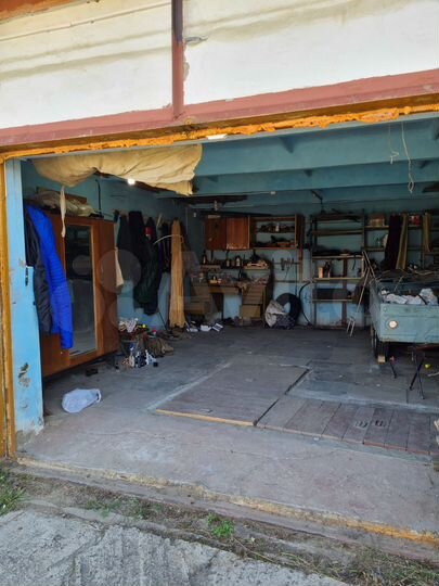 Гараж, > 30 м²