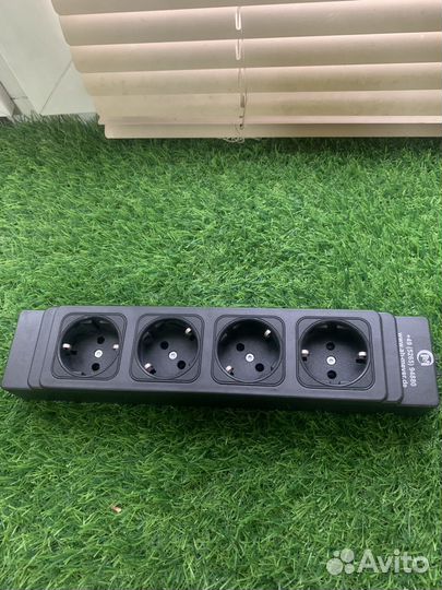 Блок розеток Netbox M4S M48SG05013 GST18