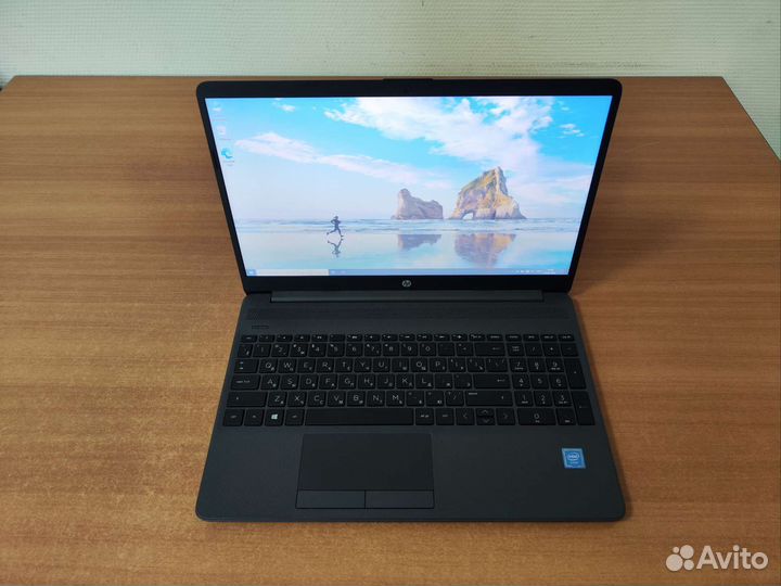 Свежий и тонкий ноутбук HP для дома и офиса