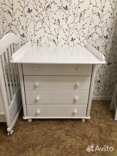 Пеленальный комод фирмы Гандылян