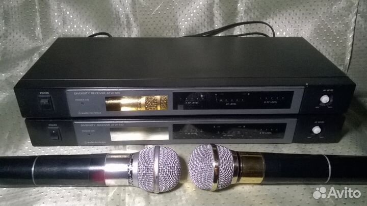 2 Радио-микрофона Audio Technica - ATW-T32