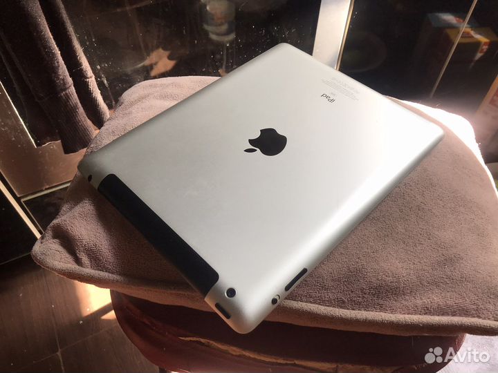 Apple iPad 3, 32 (много детских игр 80+++)