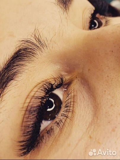 Наращивание ресниц