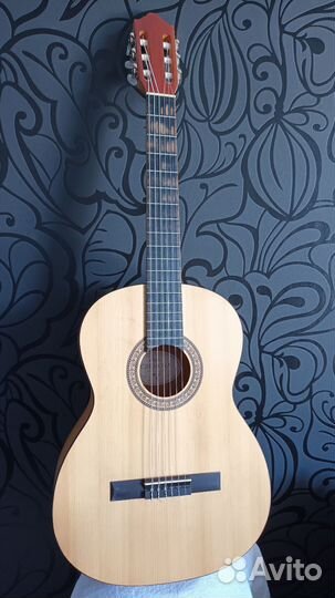 Cremona 4/4 классическая гитара