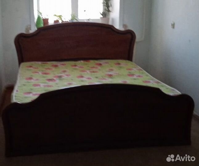 Спальный гарнитур бу