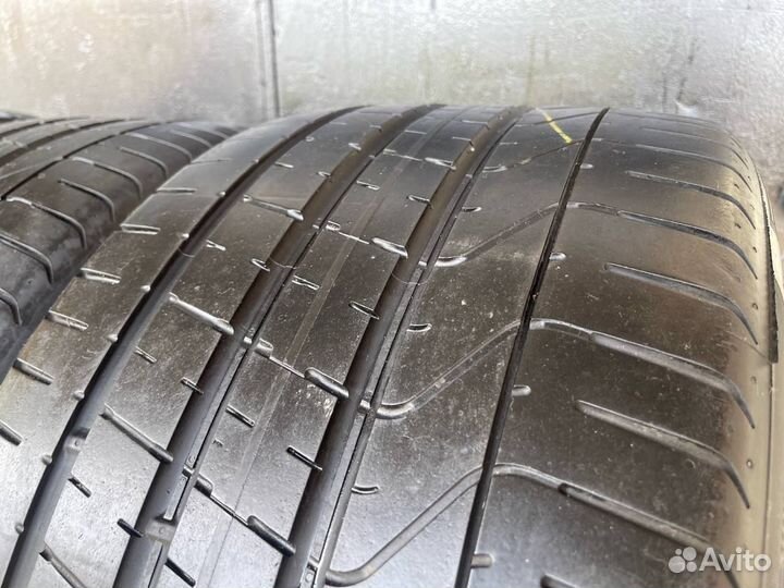 Pirelli P Zero 285/35 R22 и 315/30 R22