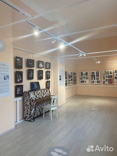 Металлоконструкции трековые светильники