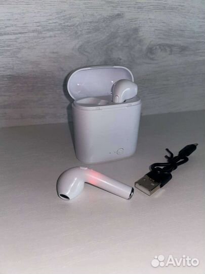 Беспроводные наушники i7S