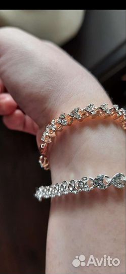 Новый браслет с камнями
