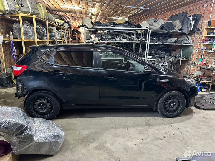 В разборе Kia Rio 3 HB 2011-2017 г. на бу Запчасти