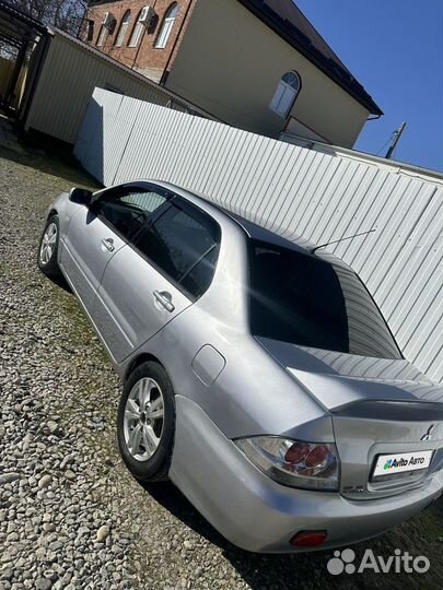 Mitsubishi Lancer 2.0 МТ, 2004, 350 000 км