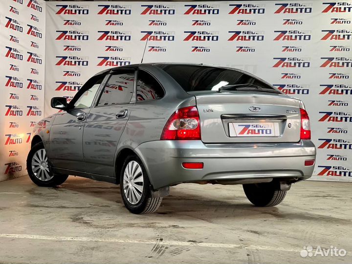 LADA Priora 1.6 МТ, 2011, 219 300 км