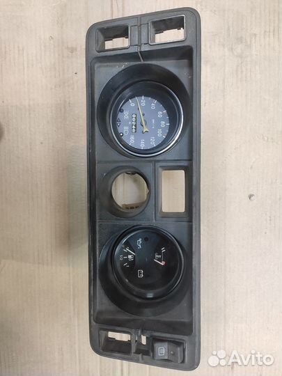 Щиток приборов ваз 2104-05-07 СССР