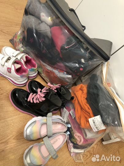 Детская одежда для девочек пакетом 104/122