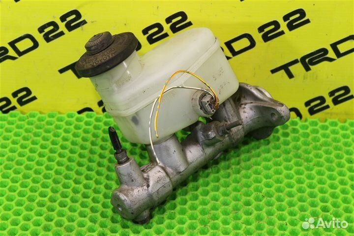 Главный тормозной цилиндр Toyota Raum EXZ10 5E-FE