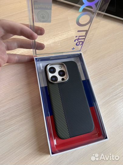 Чехол на iPhone 15 pro pitaka
