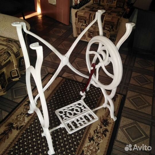 Чугунная станина фирмы howe