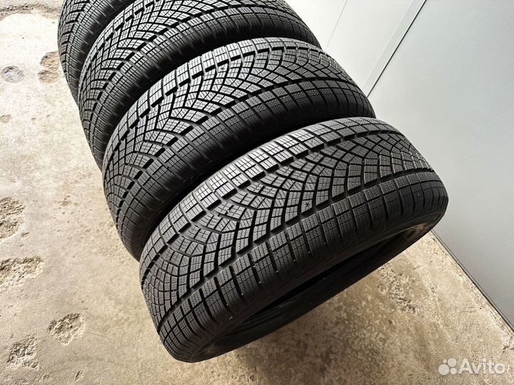 Goodyear UltraGrip Performance SUV Gen-1 255/55 R19