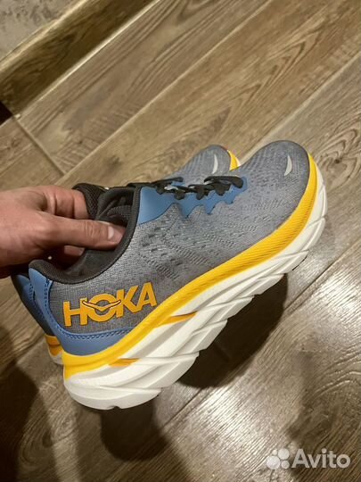 Мужские беговые кроссовки hoka новые