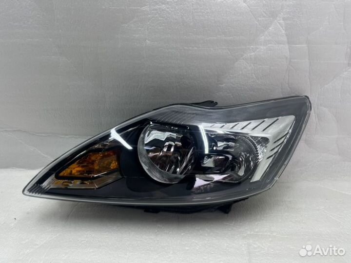 Фара передняя левая Ford Focus 2 2008-2011