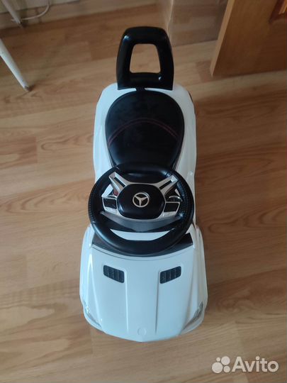 Детский автомобиль