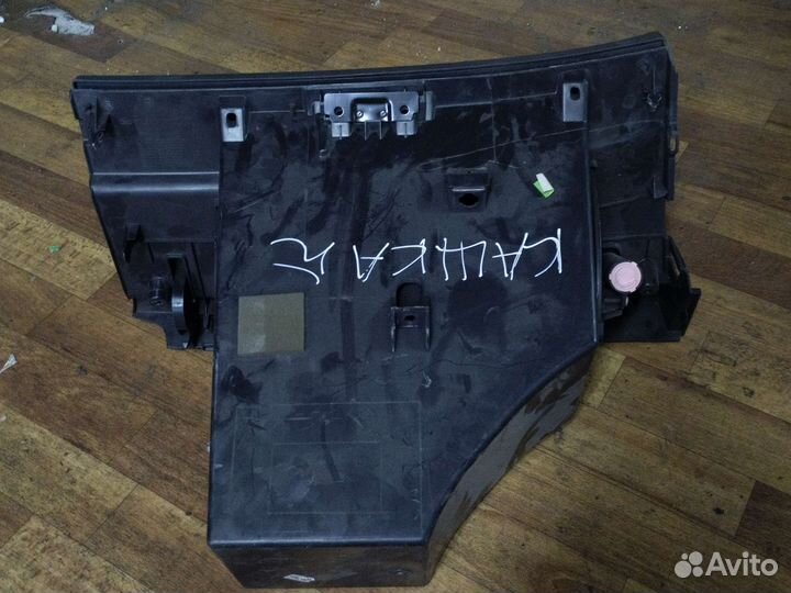 Бардачок автомобиля Nissan Qashqai