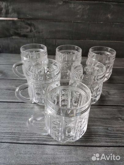 Хрустальные бокалы