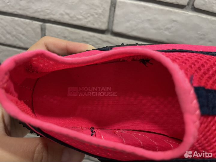 Аквашузы Mountain Warehouse