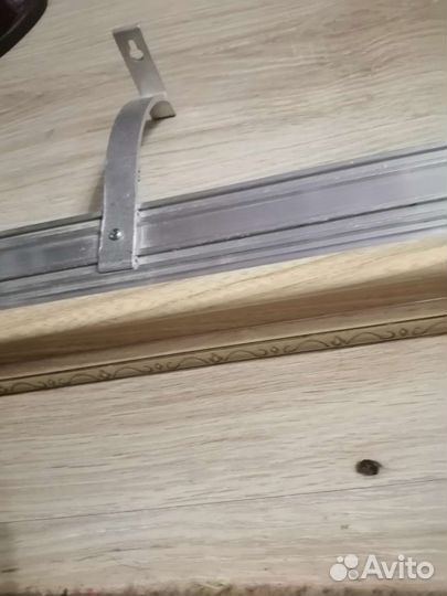 Продам карниз 2х рядный б/у 2,85м