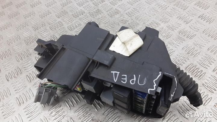 Блок предохранителей Volvo XC90