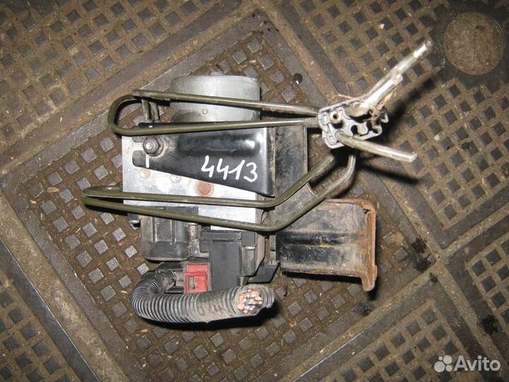 Блок ABS Kia Sorento 1 BL