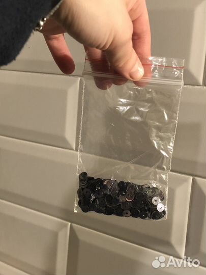 Бисер, паетки